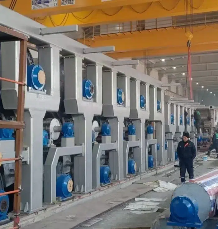 Kraft and testliner paper machine customer case for disc refiner application