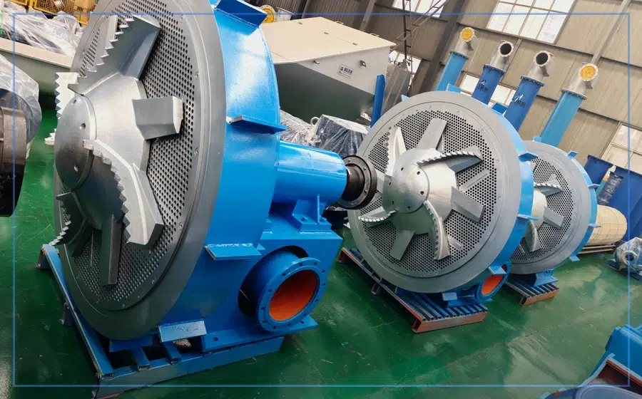 Duplex board pressure screen application with rotor and basket assembly